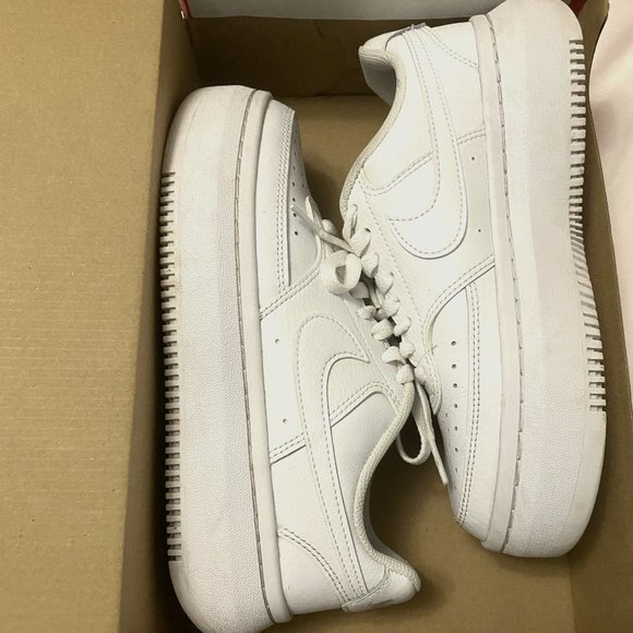 WOMAN WHITE NIKE COURT VISION ALTA LTR - Picture 1 of 1